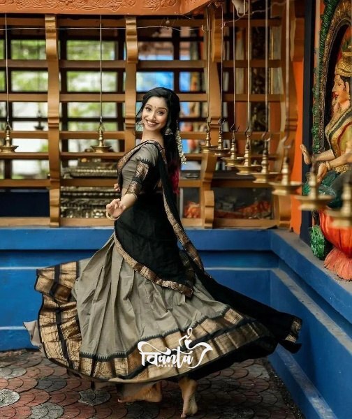 Kanjivaram Silk Zari Half Saree Lehenga With Blouse Along With Banarsi Silk Dupatta