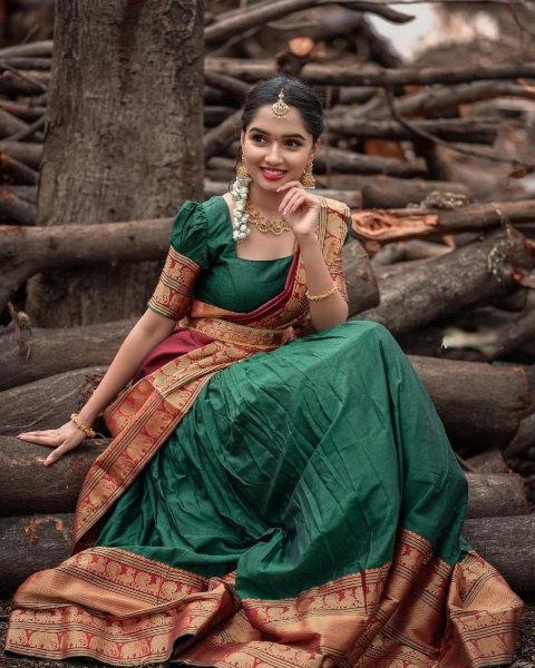 Kanjivaram Silk Zari Half Saree Lehenga With Blouse Along With Banarsi Silk Dupatta